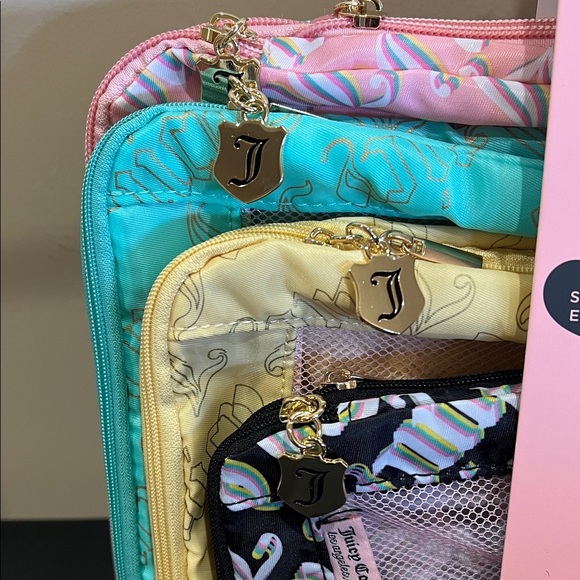 Juicy Couture | Multi-Colored Packing Cube Set (4) - Picture 9 of 9